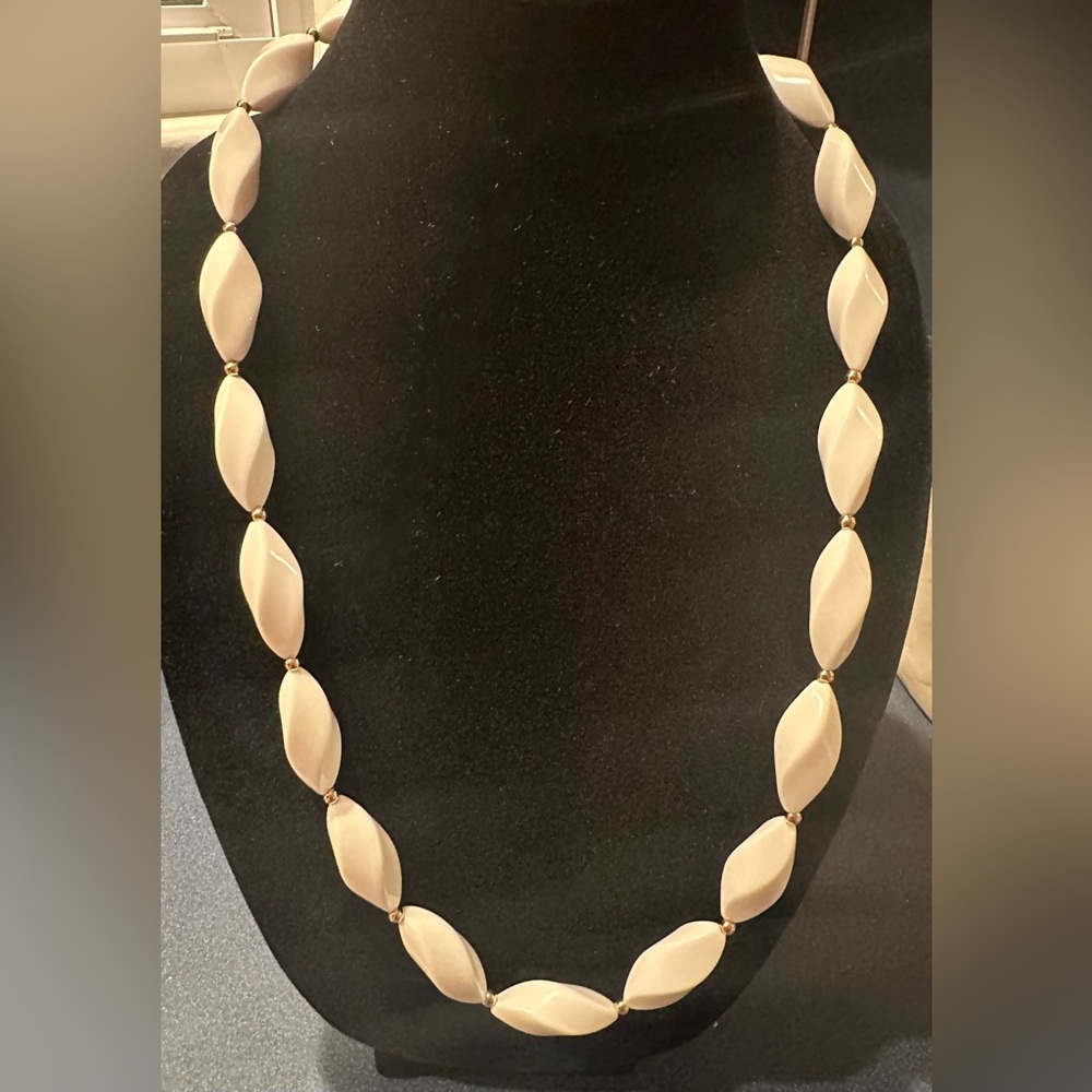 TRIFARI Vintage 1980'S Era 29” White LUCITE & Gold Bead Necklace